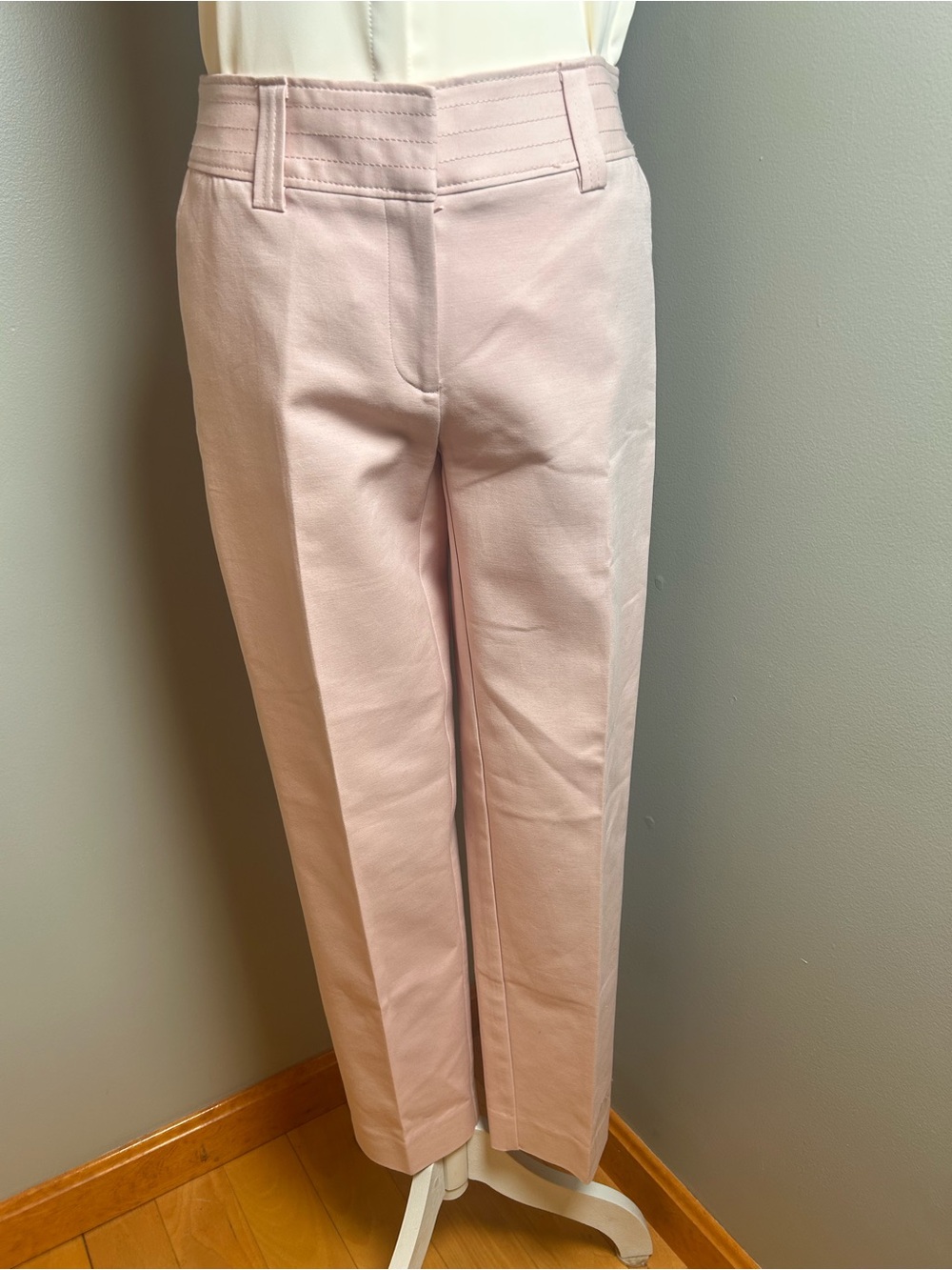 Jones New York Signature Pink
Straight Leg Pants Size 2 - Picture 3 of 16